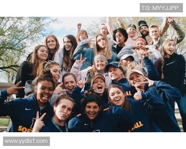 专访周丽揭秘DOTA2成功背后的策略与团队精神